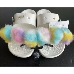 CROCS Classic Fur Sure Sandals Unisex Sz 7 Women’s White Rainbow NWT